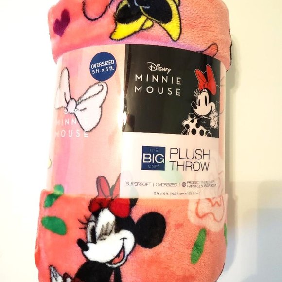 The Big One | Bedding | New Disney Minnie Mouse Soft Plush Throw ...